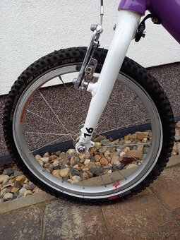 Woom 3  vel.16" - fialová barva - 3