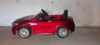 Auto na ovládání - 3