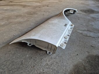 Pravý přední blatník MB SL R129 - 3