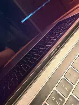 MacBook Pro 13” (2016) – 8GB RAM / 512GB SSD - 3