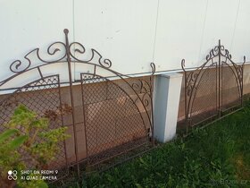 Secesní plot - 3