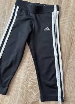 Sportovní 3/4 legíny Adidas vel. 116 - 3