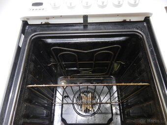 SPORÁK INDESIT SCHOTT CERAN® - 3