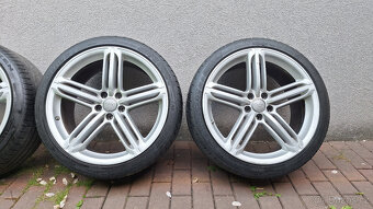 Audi Pompei original R20 9J×20H2 ET37 s pneu 255/35 R20 - 3