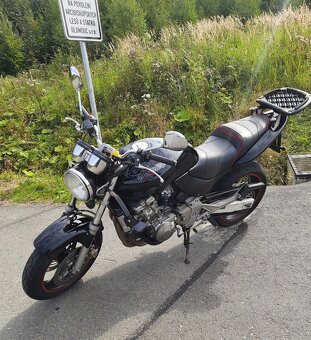 Honda Hornet 600F - 3