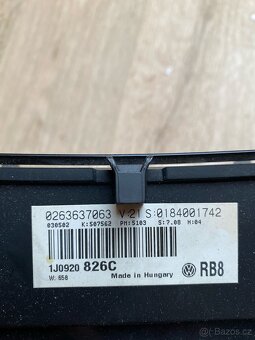 Golf 4 ARL nafta budíky , polodot funkční - 3