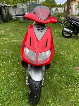 Skutr Derbi predator - 3