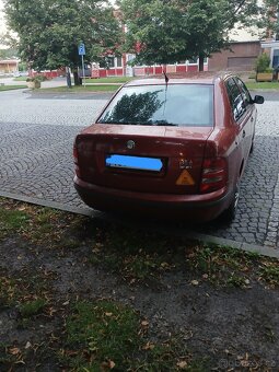 Prodám ŠKODA FABIA 1.4 MPI - 3