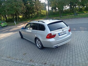 BMW e91 325i 160kw - 3