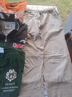 Chlapecký set sportovního oblečení vel. 152-158 - 3