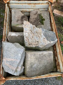 KAMENY NA ZAHRADU VELMI LEVNĚ - 3