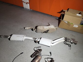 Výfuk + katalyzátory bmw e46 328i - 3