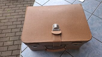 prodám šicí stroj LADA 132-3 - 3