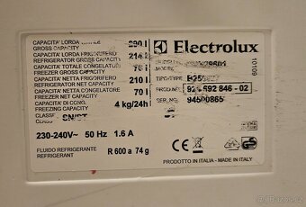 Vestavná lednice Electrolux - 3