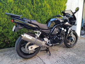 Yamaha FZS 600 Fazer - 3