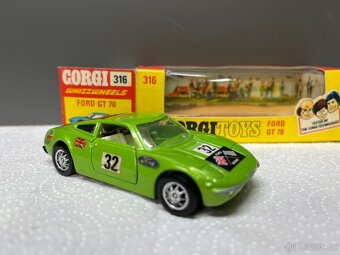 Corgi Toys Ford GT70 - 3