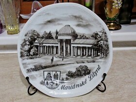 Dekorativní porcelánové retro talíře - 3