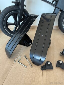 FirstBIKE Limited Edition Black + ski + Adaptér - 3