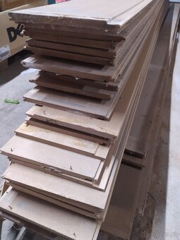 oblozeni z mdf, asi 30m2 - 3