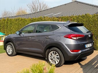 HYUNDAI TUCSON 1.7 CRDi Navi LED Asyst / 2016-1.Maj / KRÁSNÝ - 3