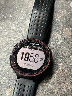 Chytré hodinky GARMIN FORERUNNER 235 černočervené - 3