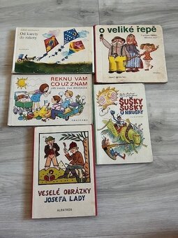 Retro hračky pro děti, knížky - 3