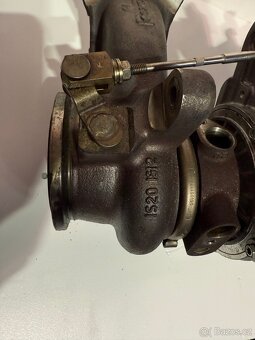 Turbo is 20 Skoda octavia rs 2.0tsi 3gen poškozené - 3