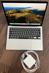MacBook Air i5/8GB/512GB Silver, záruka - 3