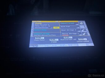 Klavesi pa 700 korg - 3