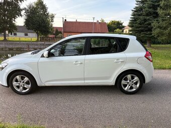 Kia Ceed 1.6i - 3