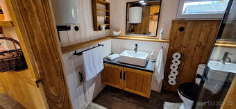 TINY HOUSE - 3