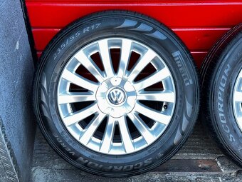 ALU kola VW 17" 7,5J ET40 pneu 235/55/R17 + rezerva - 3