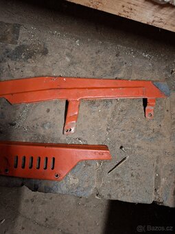 Babeta 210,215;::;: - 3