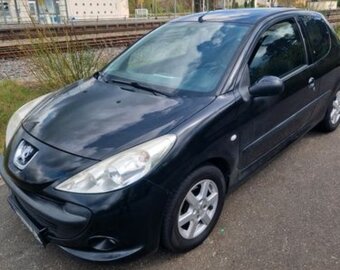 Peugeot 206 plus 1,4 benzín - 3