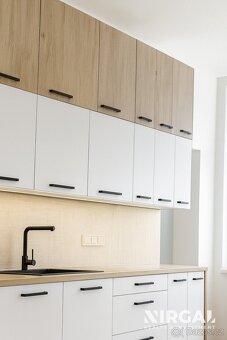 Pronájem prostorného bytu 2+kk (80 m²) - 3