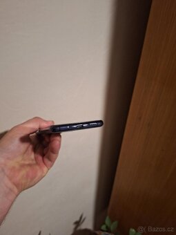 Prodám Samsung Galaxy S20 FE - 3