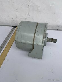 Alternátor 28V/75Ah Karosa. - 3