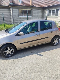 Renault Clio 1.2 rok 2008 - 3