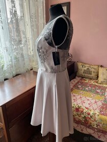 NOVÉ Společenské šaty zn Elizabeth vel 40 šedé, visačky - 3
