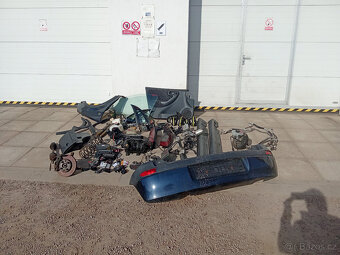 Opel Corsa D 1,2i 16V - náhradní díly - 3