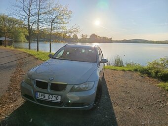 BMW e91 320d 3 řada - 3