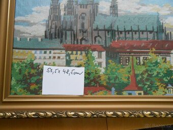 Starý vyšívaný obrázek Pražský hrad - rozměry foto - 3