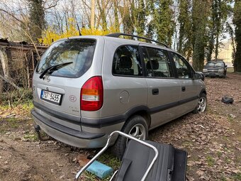 Opel Zafira - 3