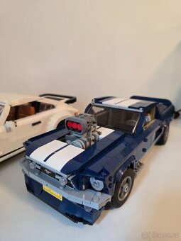 Lego 10295 a Lego 10265 + dárek Lego 76934 - 3