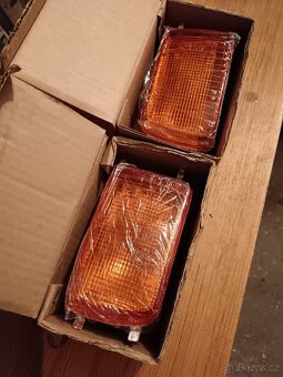 Prodám nové přední blinkry vw golf 3 - 3