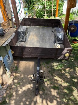 Přívěsný vozík za auto - 3