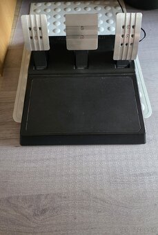Volant+ pedály Thrustmaster T300 RS GT Edition - 3