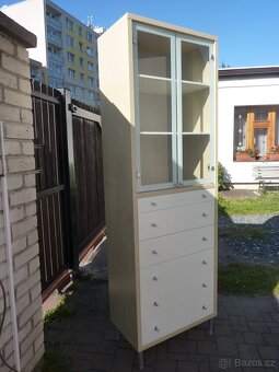 IKEA MAGIKER vitrina/úložná sestava se zásuvkami - 3