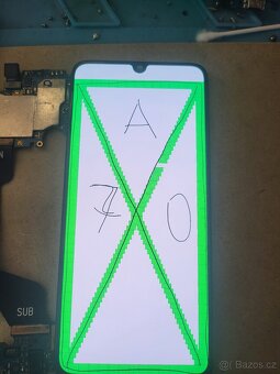 ORIGINALNÍ SAMSUNG LCD AMOLED - 3