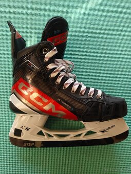 CCM Jetspeed FT6 PRO - 3